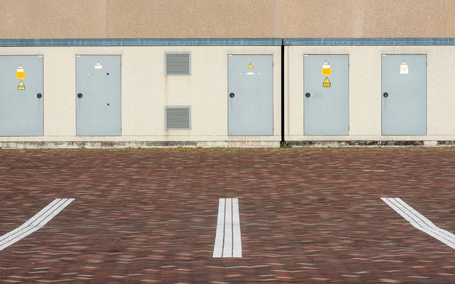 Untouched industrial site used for the storage-yard example